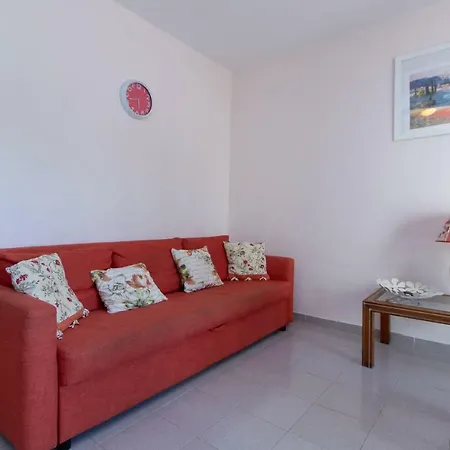Los Olivos 17 One Bed
