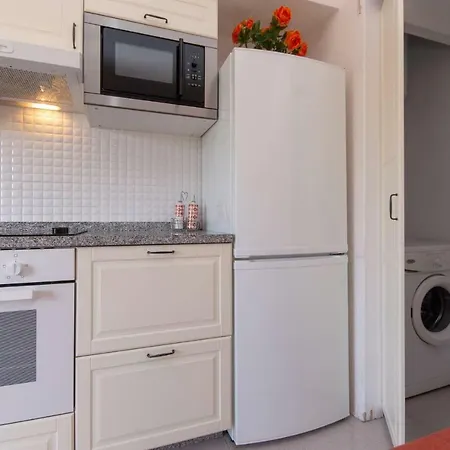 Los Olivos 17 One Bed Apartment
